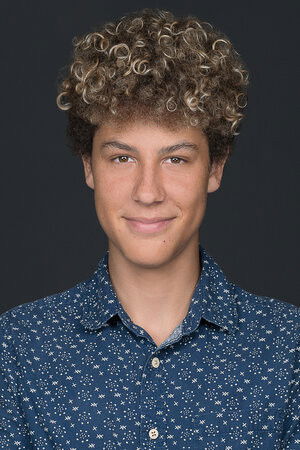 Cyris Laury-Schaefer backdrop