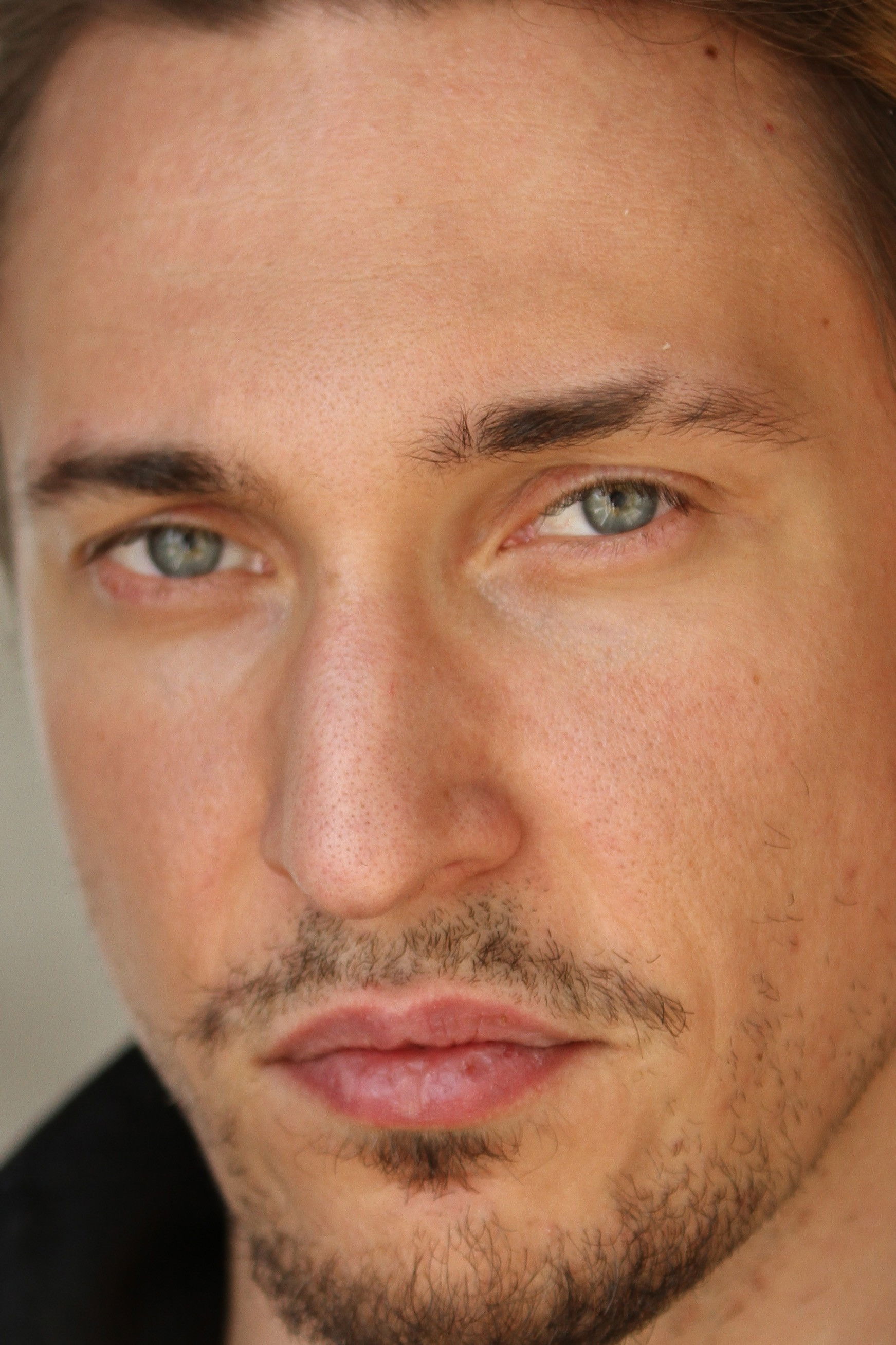 Piotr Marzecki backdrop