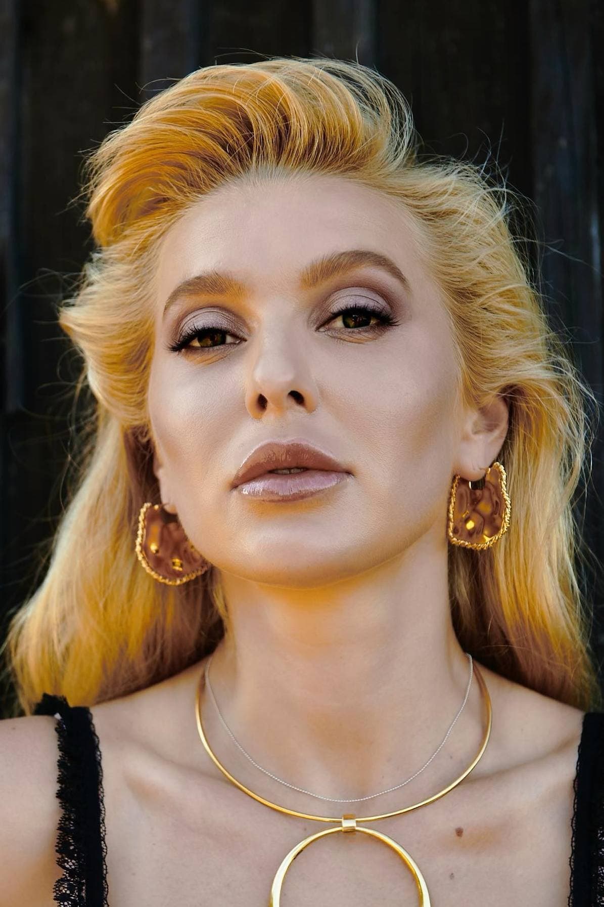 Anna Butkevych backdrop