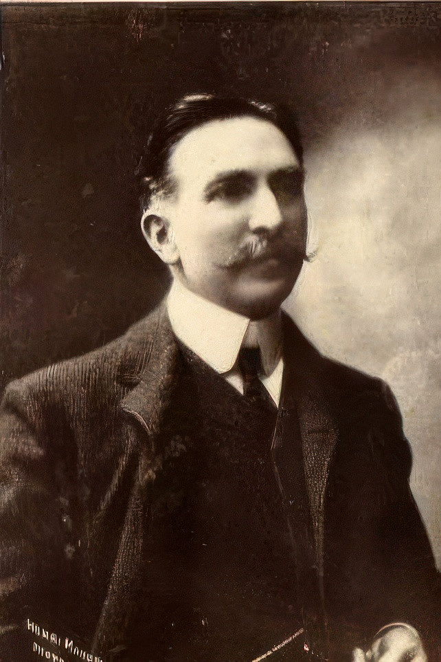 Henri Mayer backdrop