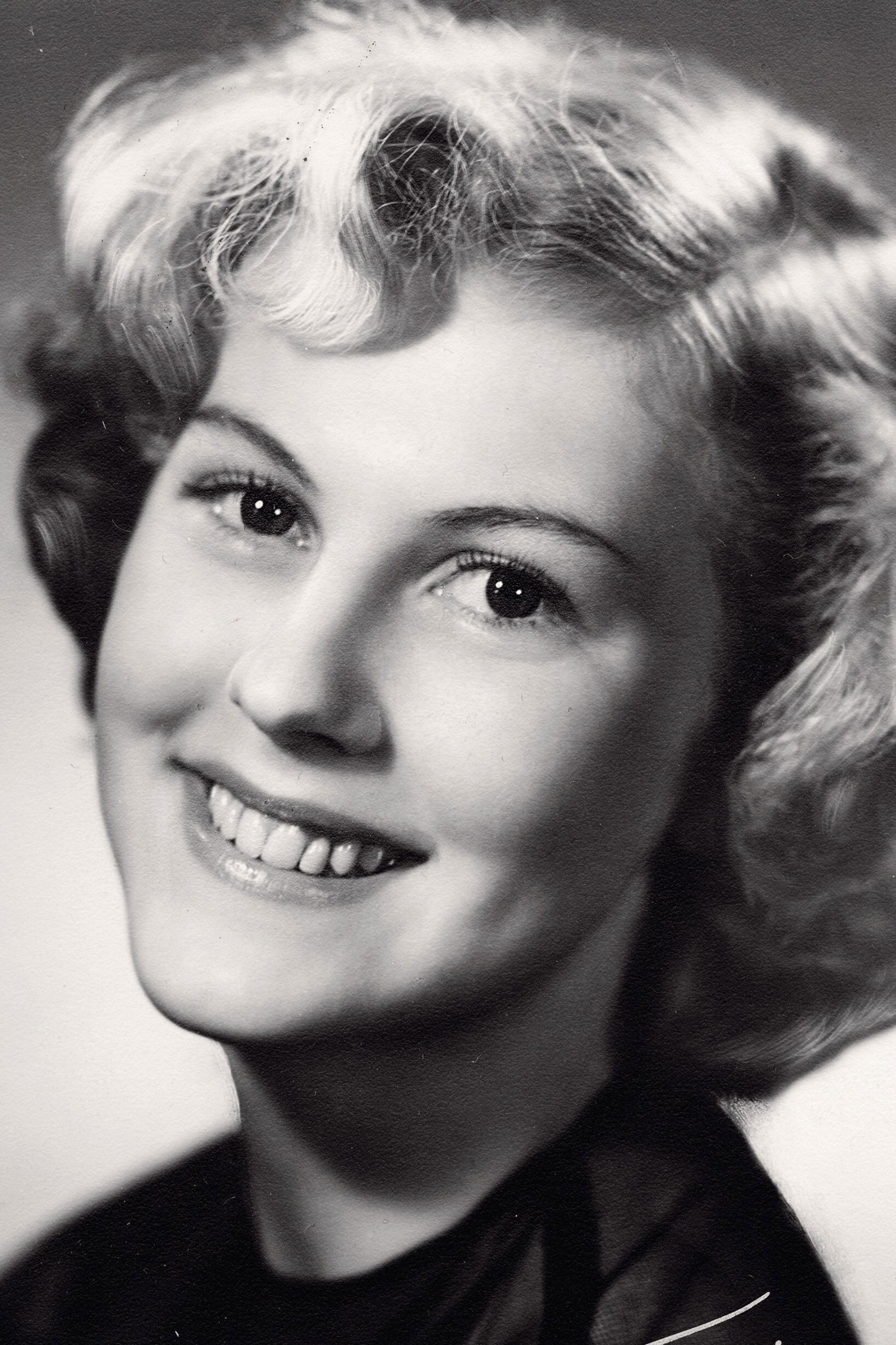 Armi Kuusela backdrop