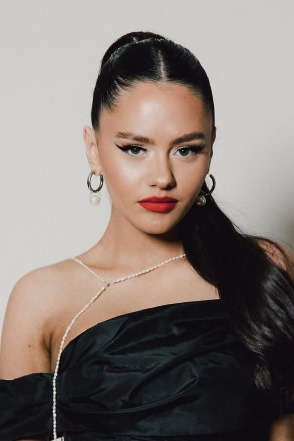 Marija Jančevska backdrop