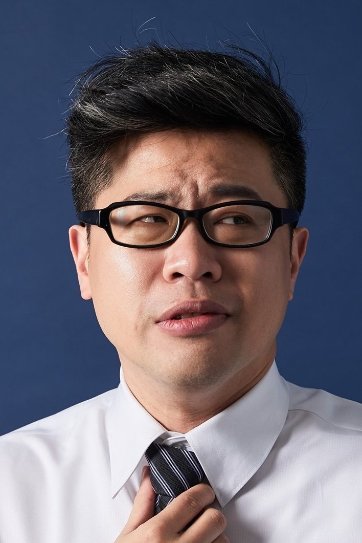 Hung-Jen Lo backdrop