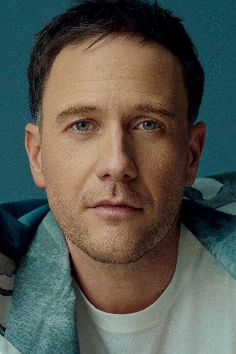 Klemen Slakonja backdrop