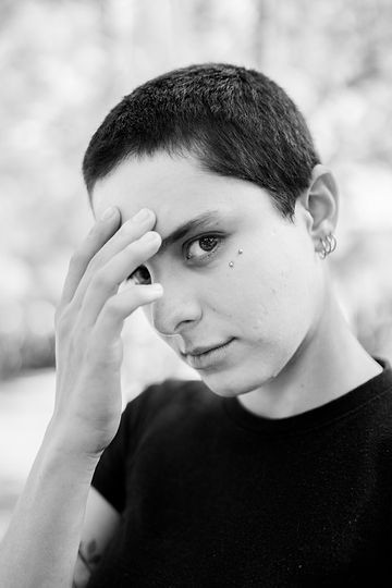 Dení Martha López backdrop