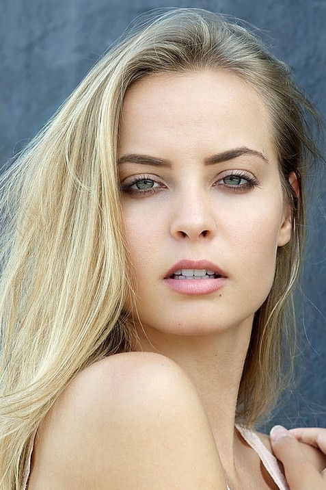 Sydney Bakich backdrop