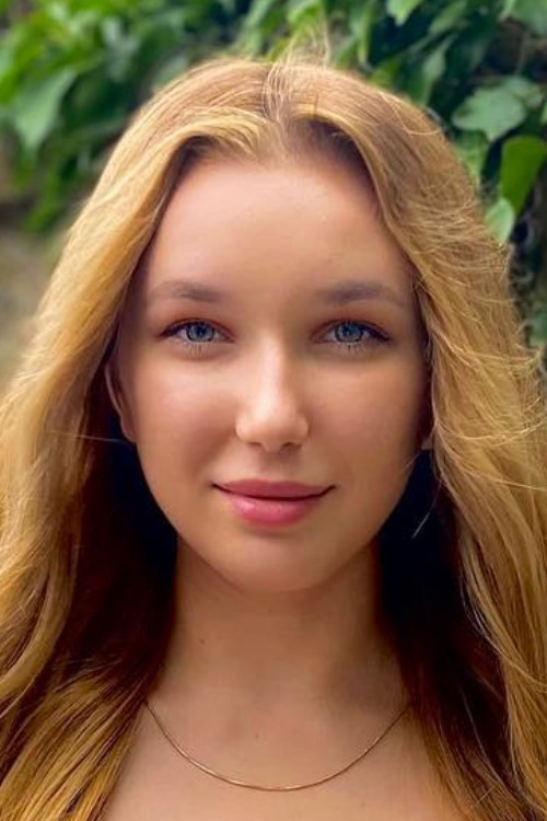 Sabrina Rubtsova backdrop