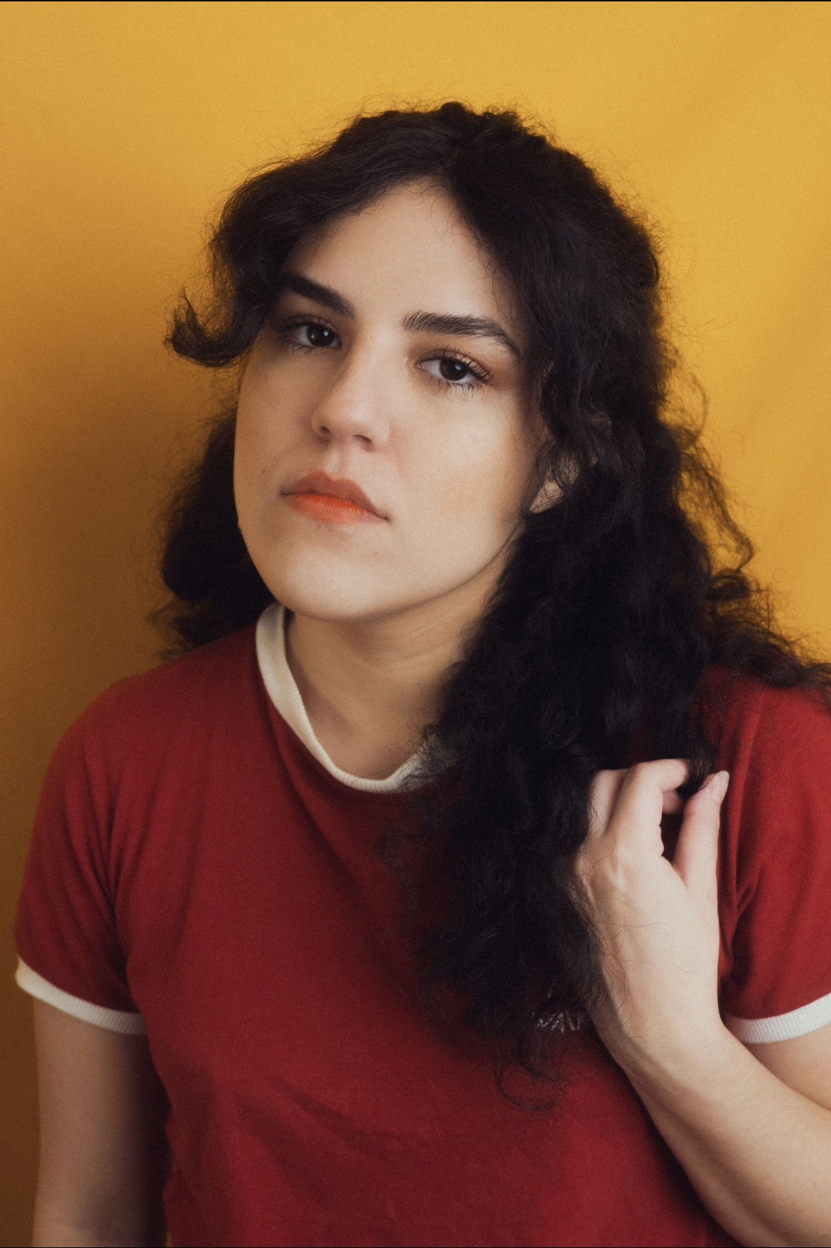 Vallena Correia backdrop