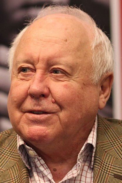 Mikhail Lyubimov backdrop