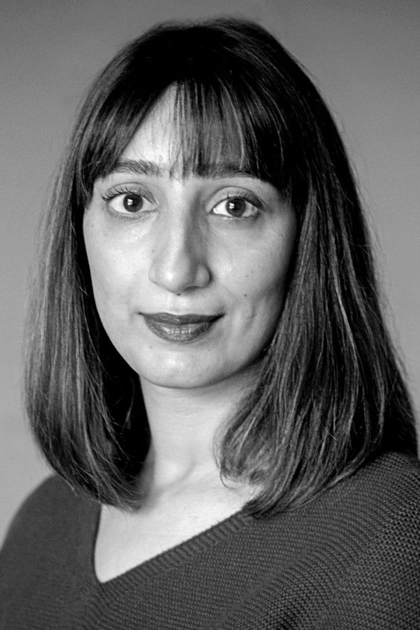 Nida Mehboob backdrop