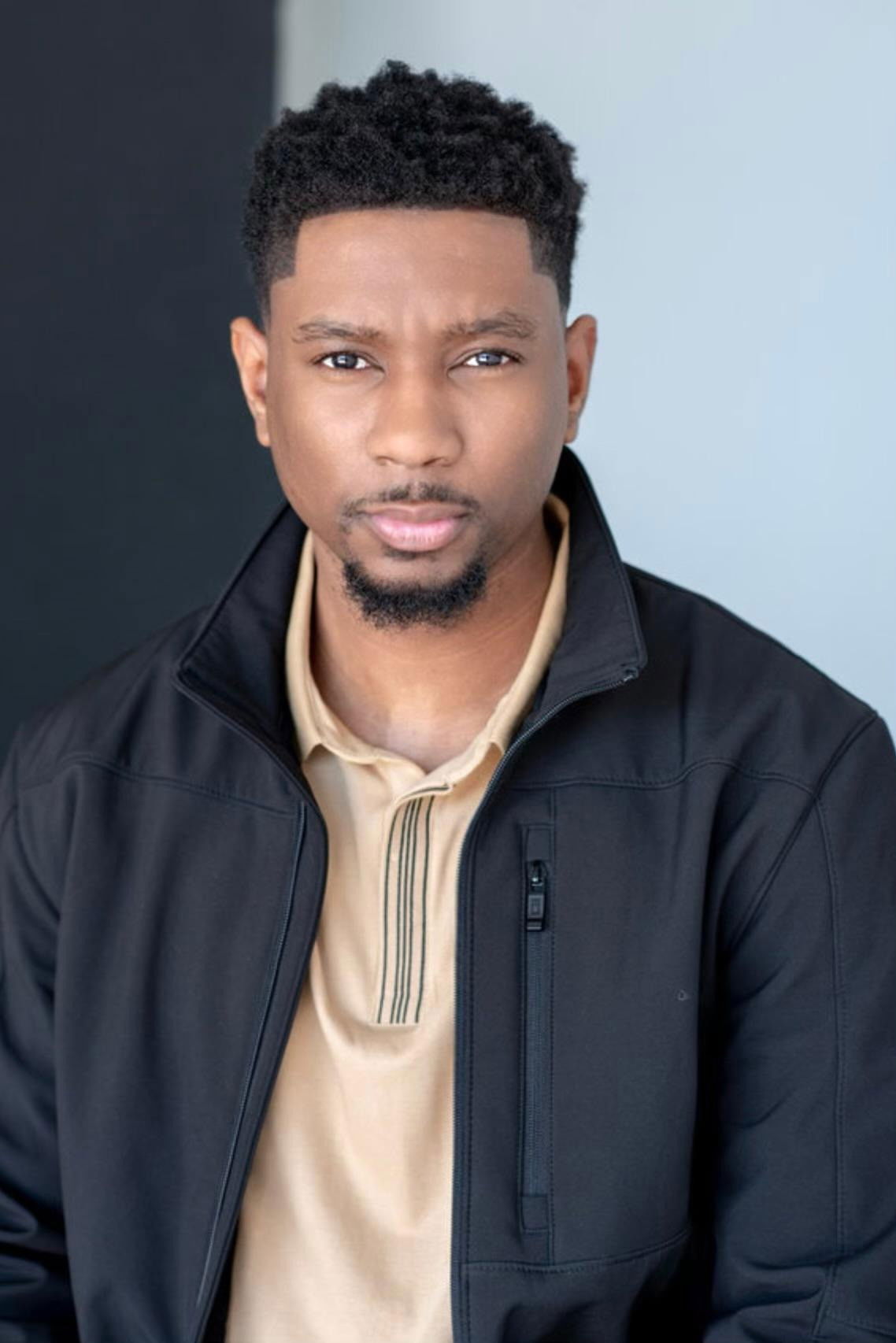 Devin Banks backdrop