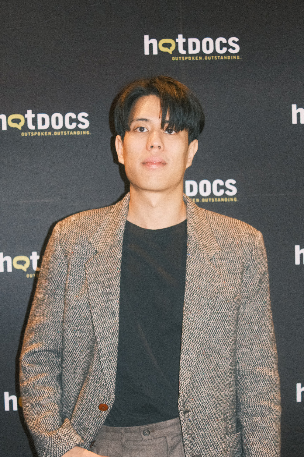 Thanakrit Duangmaneeporn backdrop