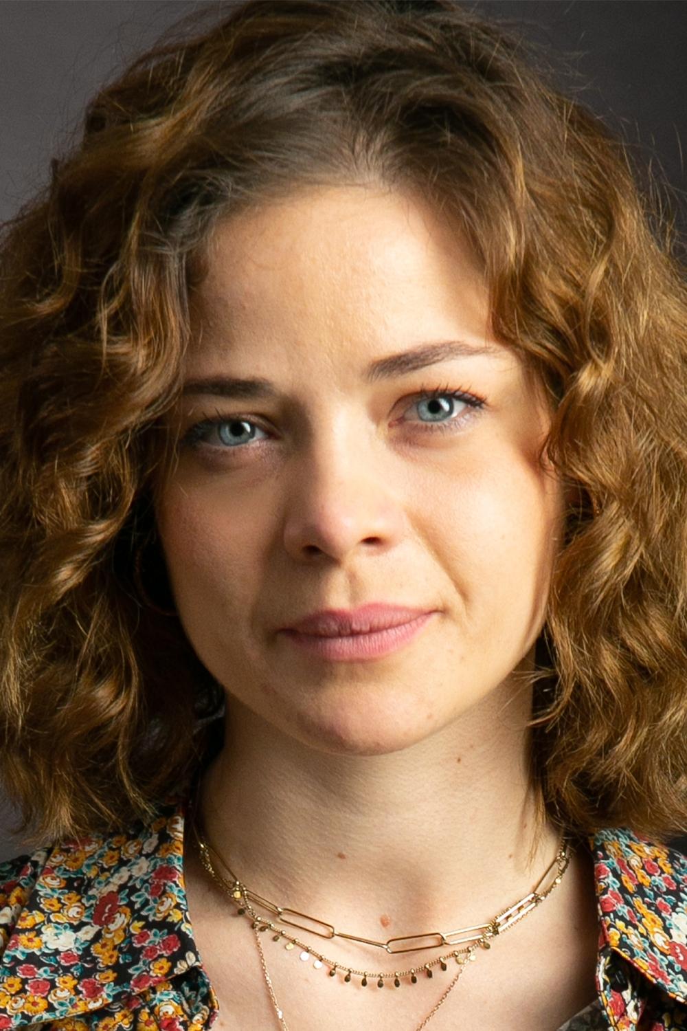 Marine Gesbert backdrop