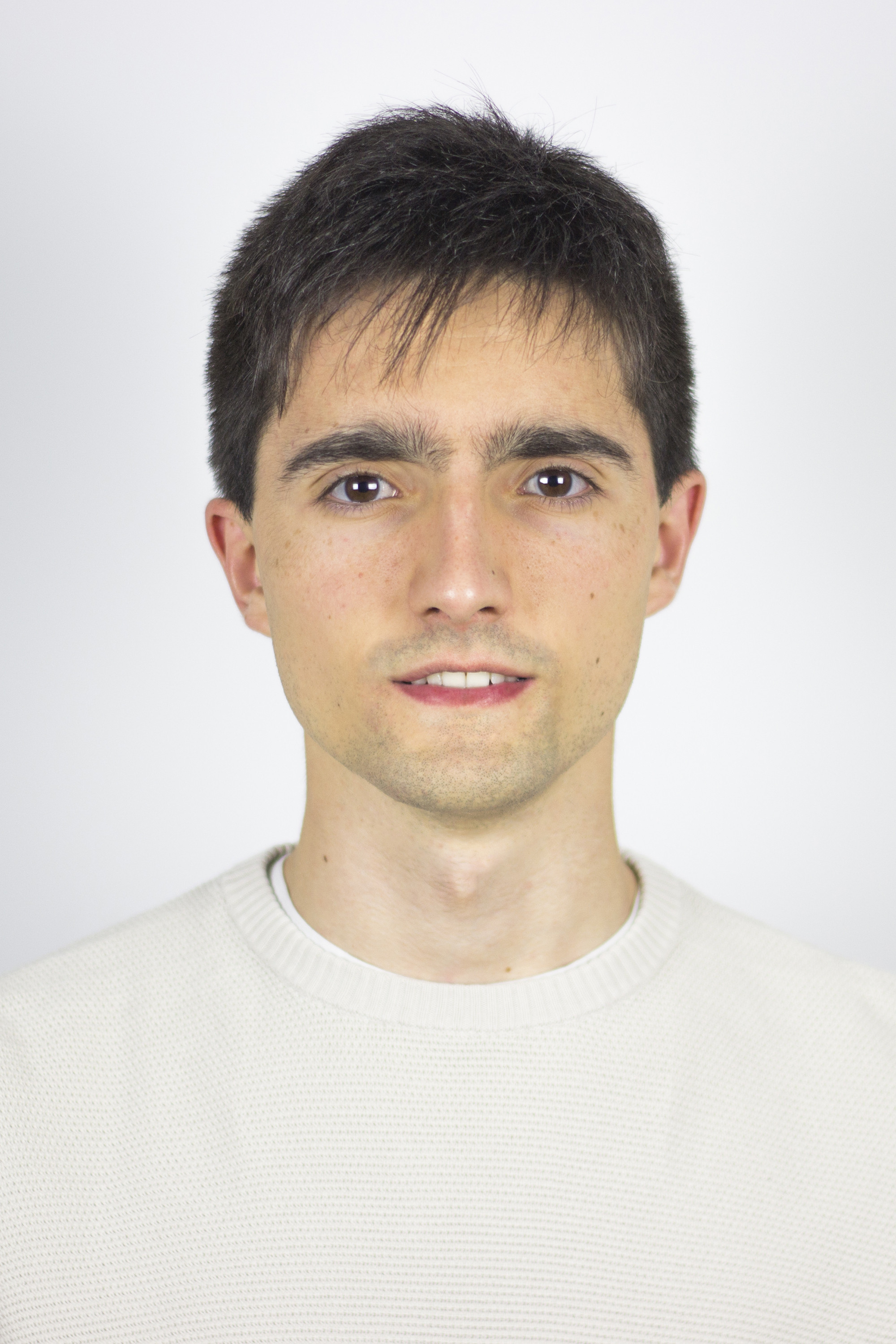 Cristian Alarcón backdrop