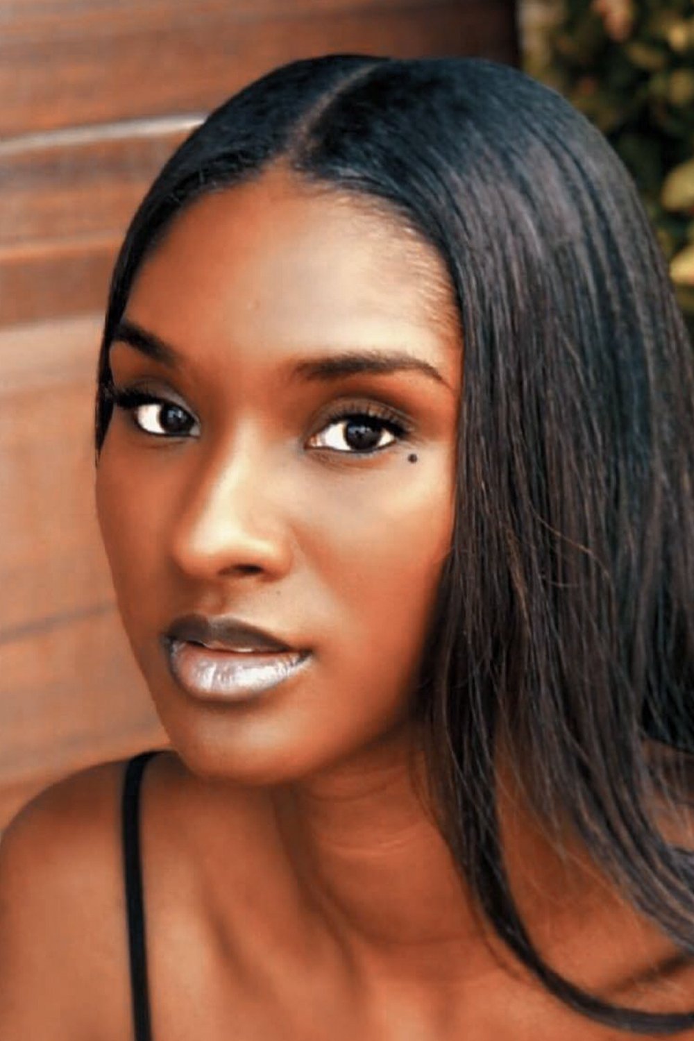 Angelique Mendes backdrop