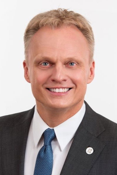 Imre Sooäär backdrop