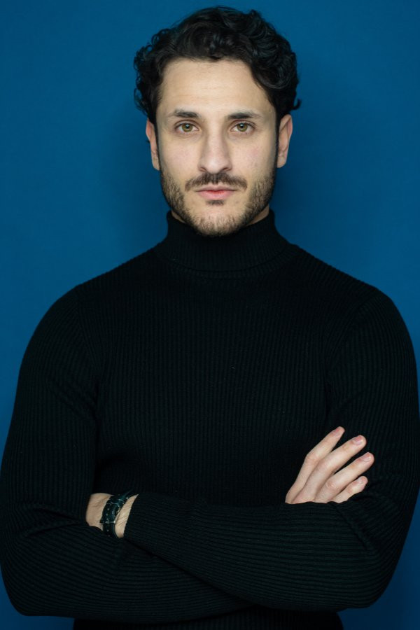 Nate Colitto backdrop