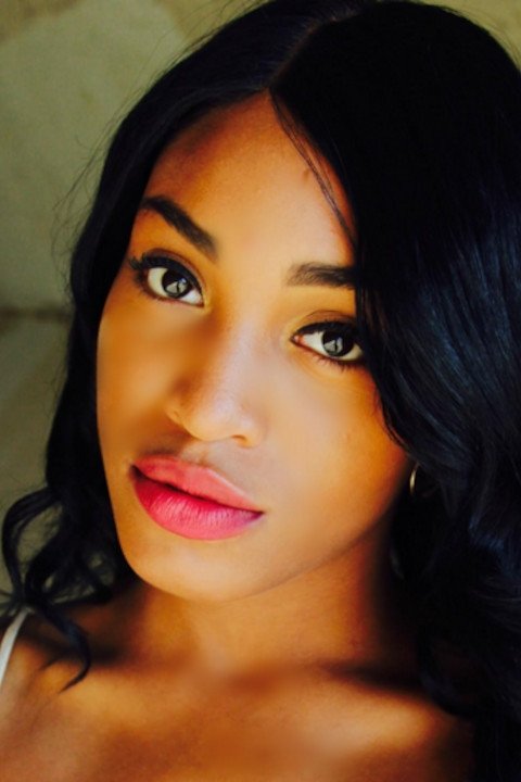 Kelsey Delemar backdrop