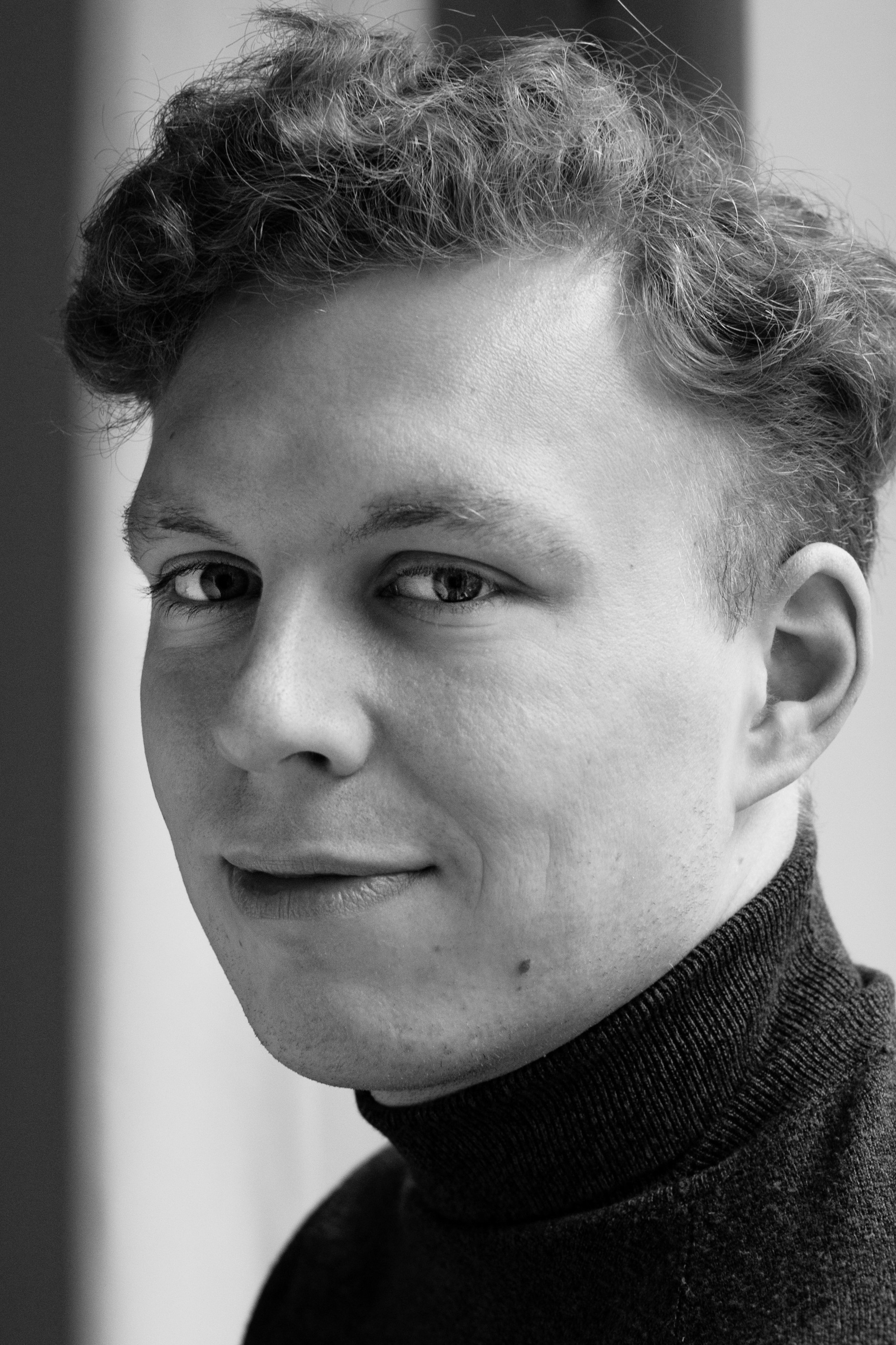 Marcin Walkowski backdrop