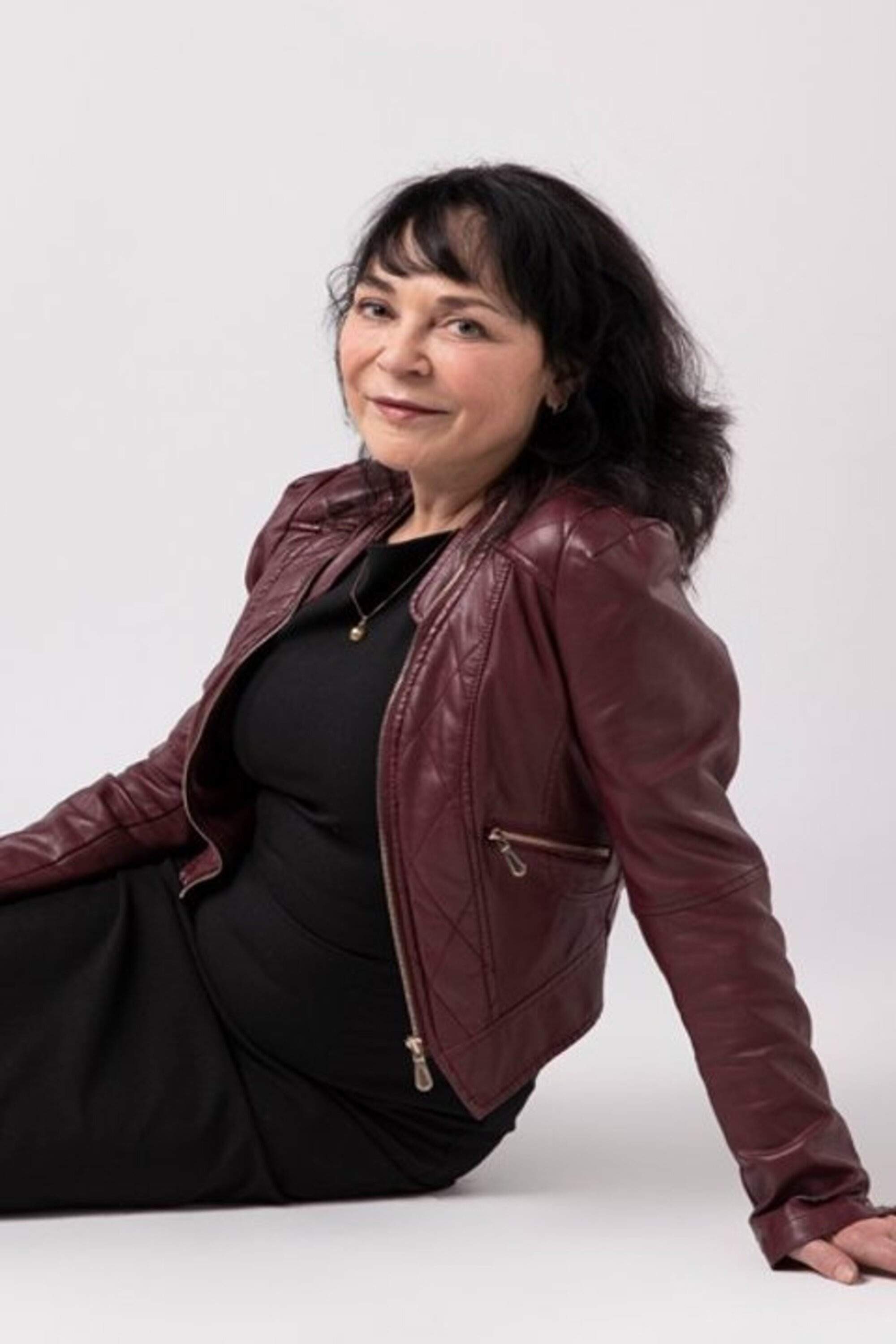 Nicole Honnebier backdrop