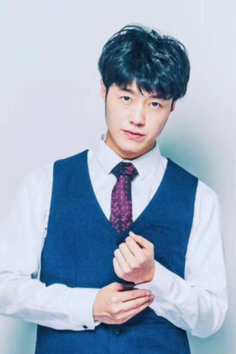 Yang Shengye backdrop