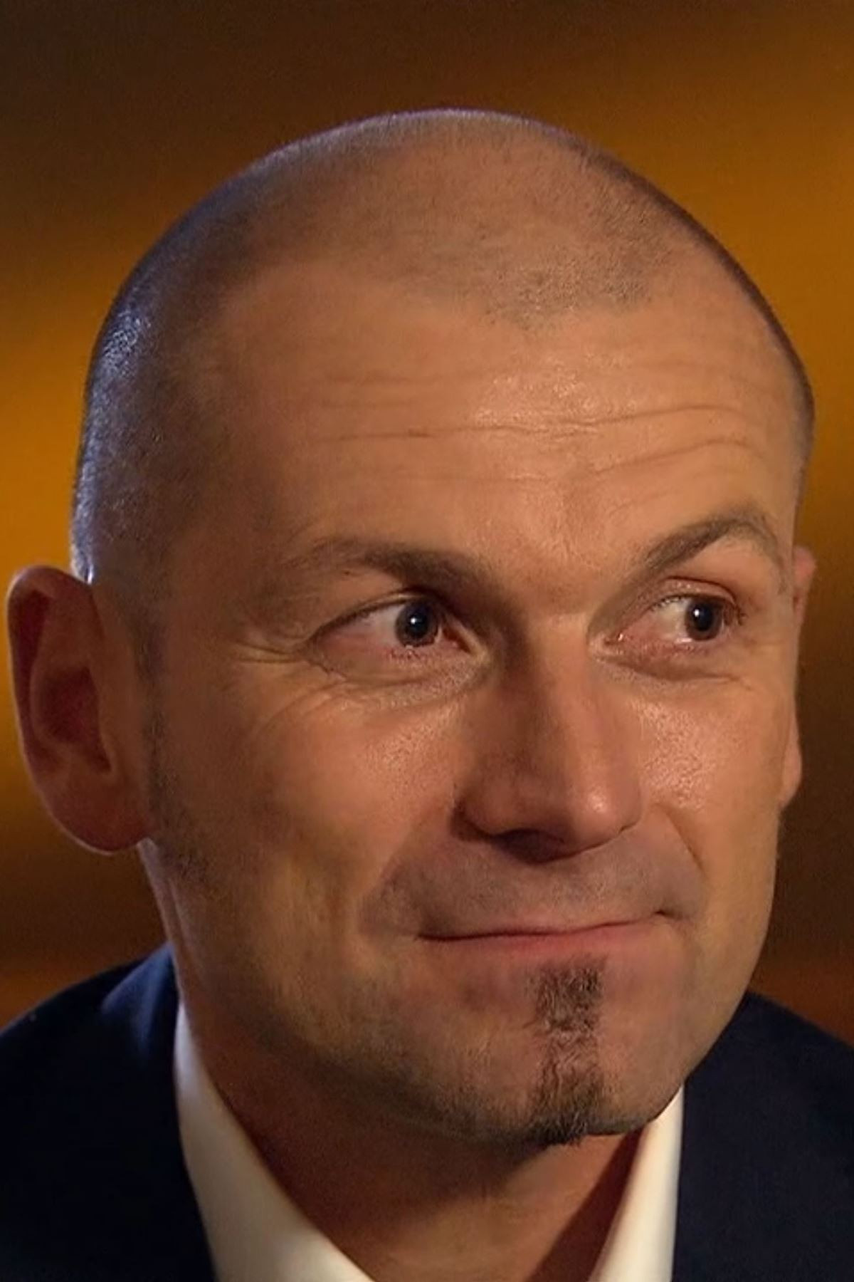 Stefan Mayr backdrop