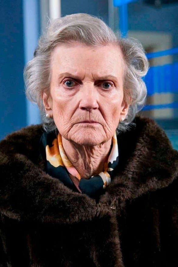 Rosalind Knight backdrop