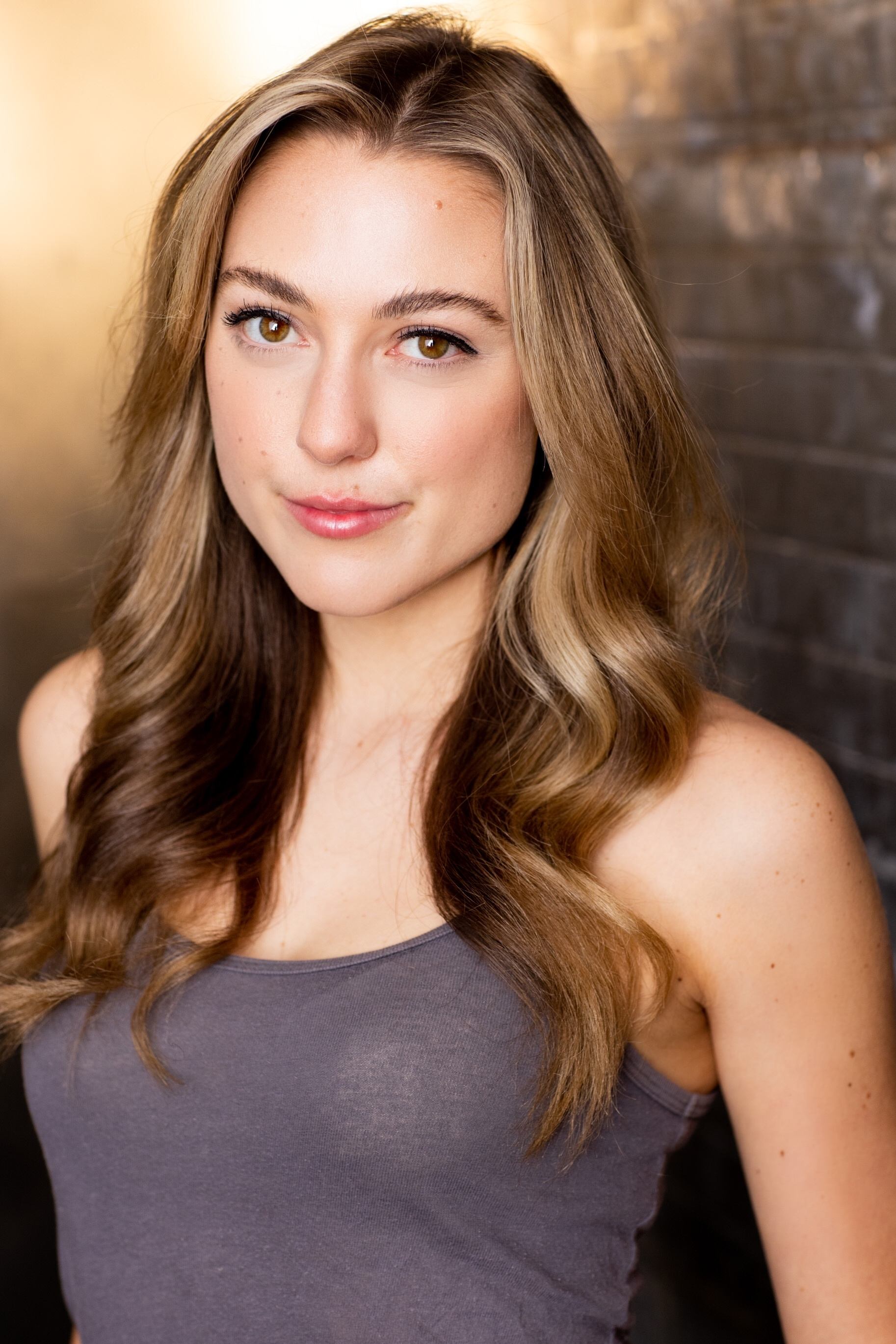 Samantha Gordon backdrop