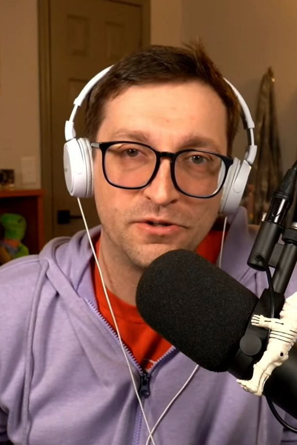 Kyle Bosman backdrop