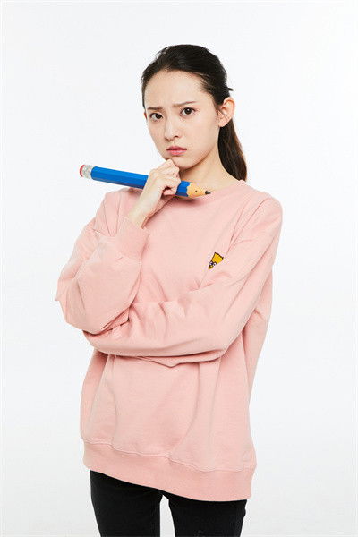 Jiang Yuan Ya Rong backdrop