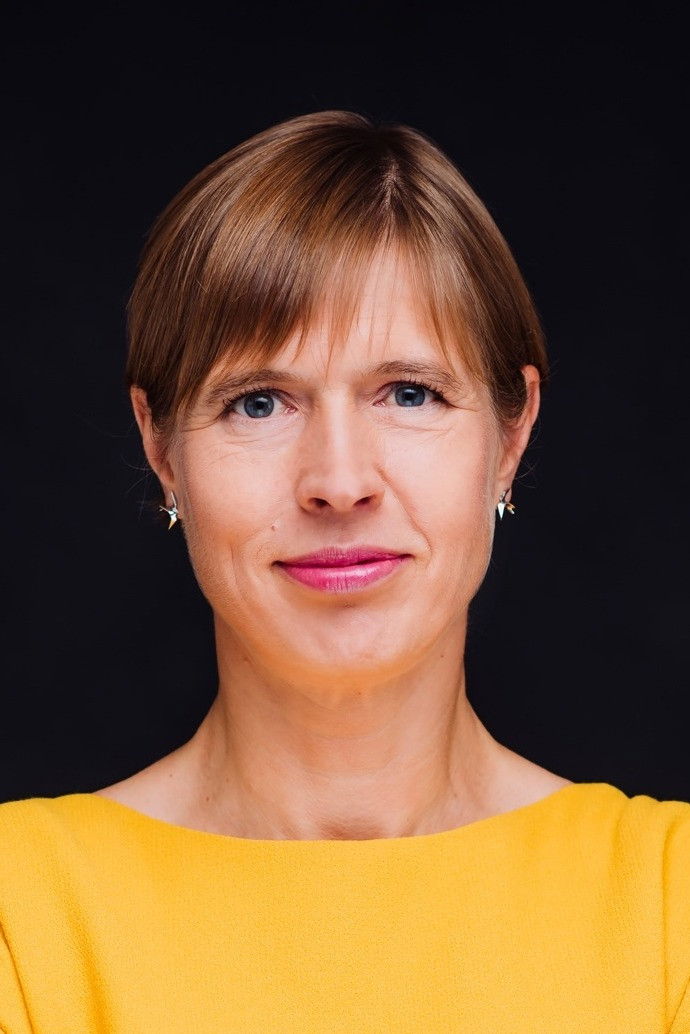 Kersti Kaljulaid backdrop