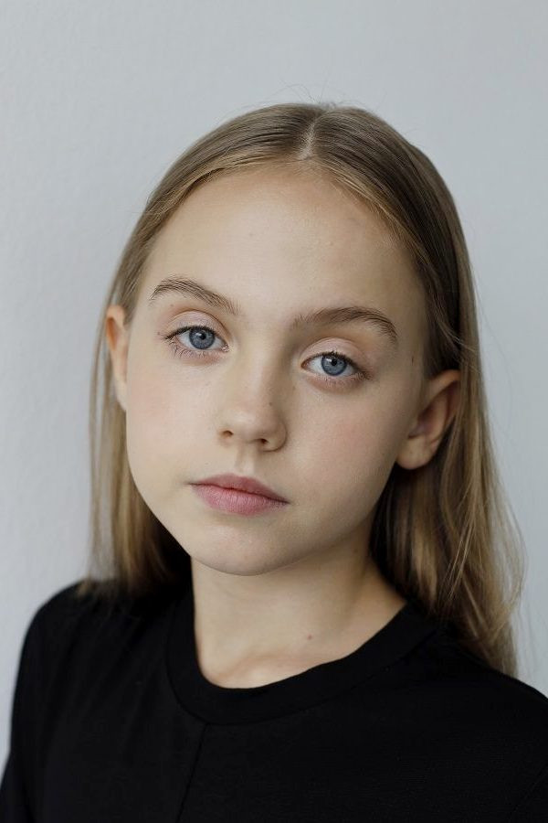 Varvara Mayorova backdrop