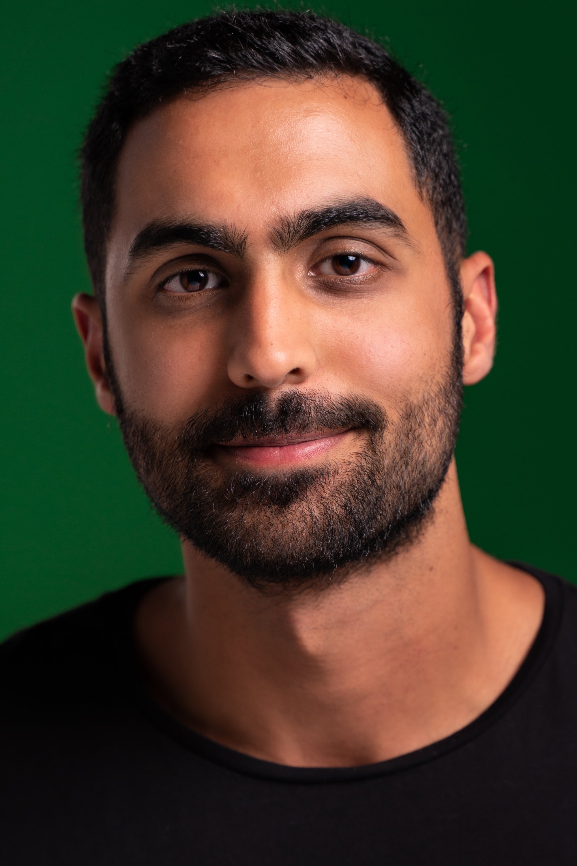 Afsheen Misaghi backdrop