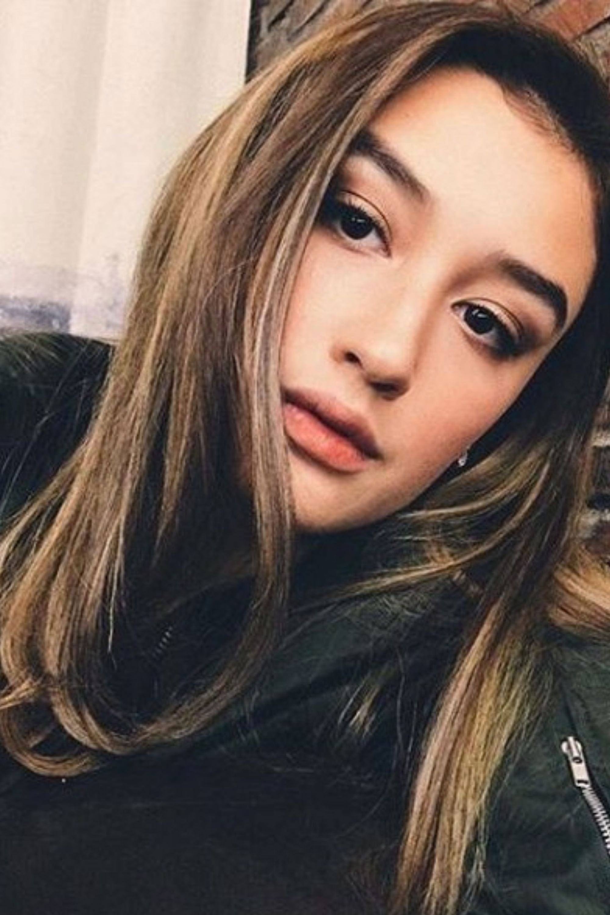 Natasha Ryder backdrop