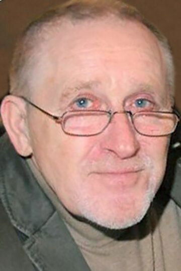 Sergey Shpakovskiy backdrop