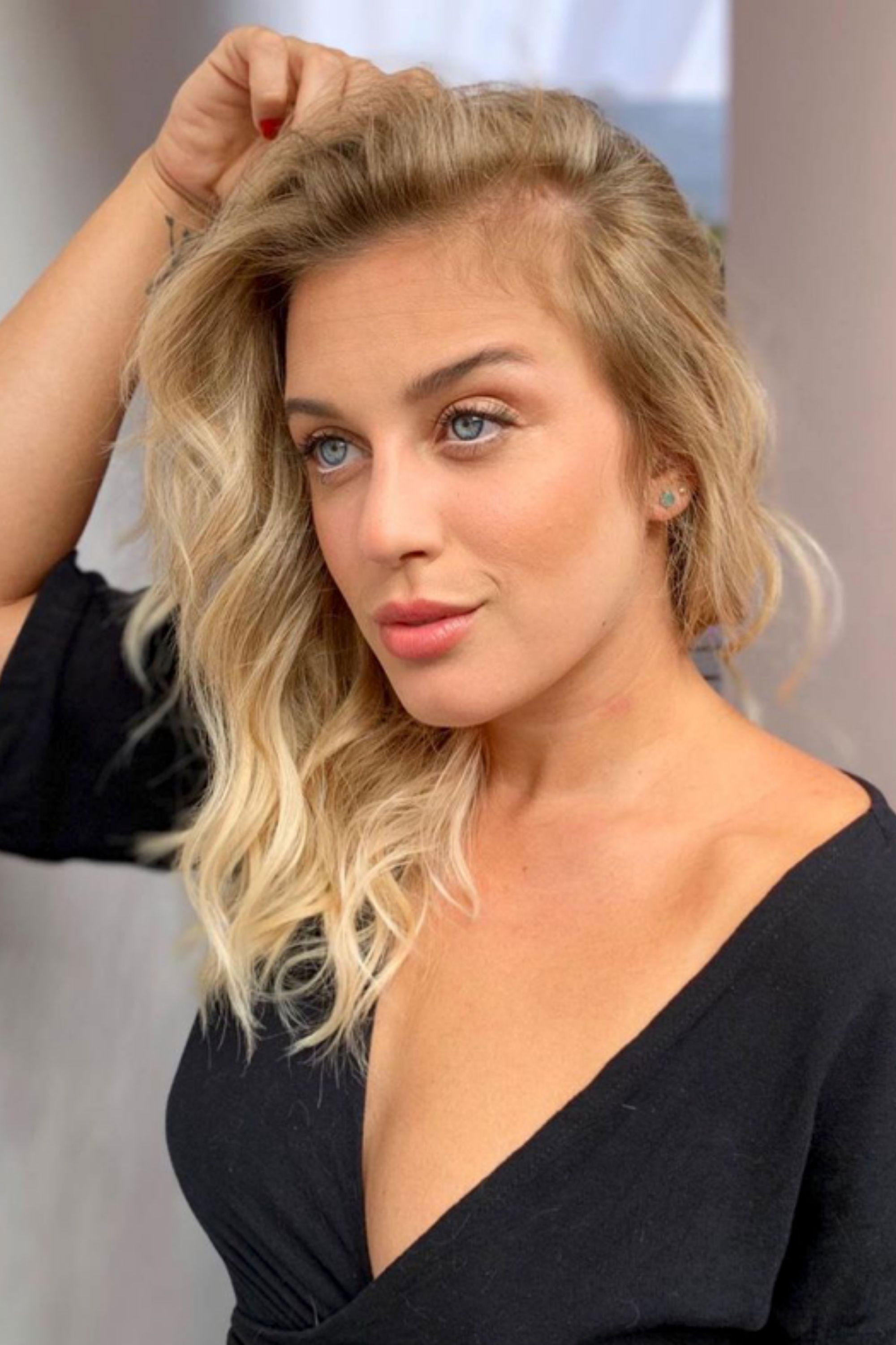 Thaís Conrado backdrop