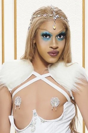 Dimitri Nana-Côté backdrop