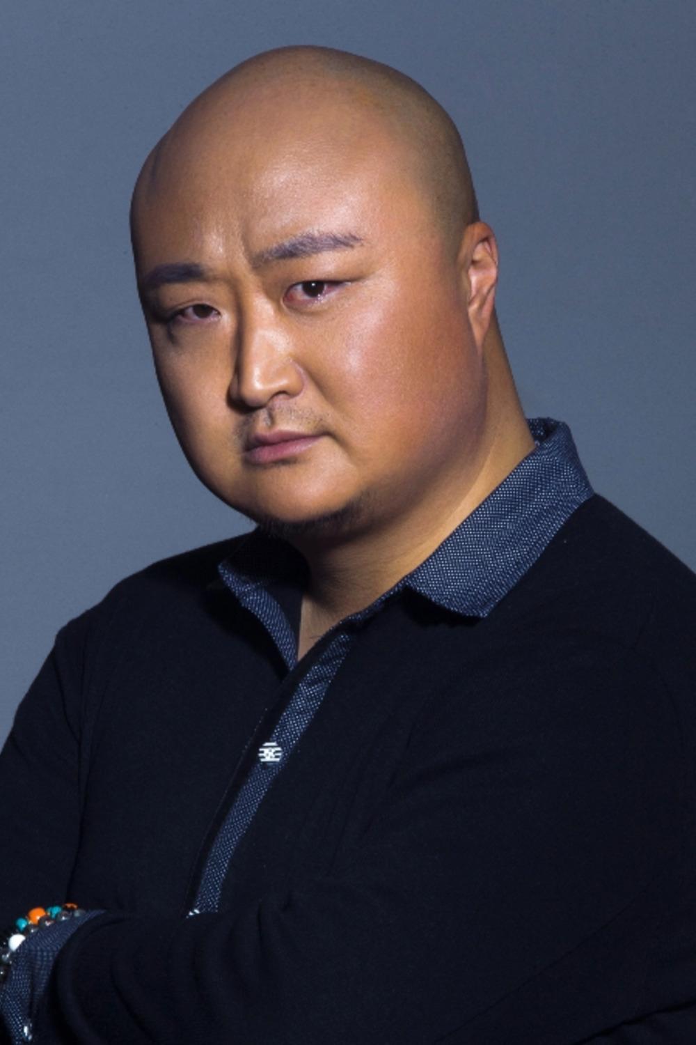 Zhang Haifeng backdrop