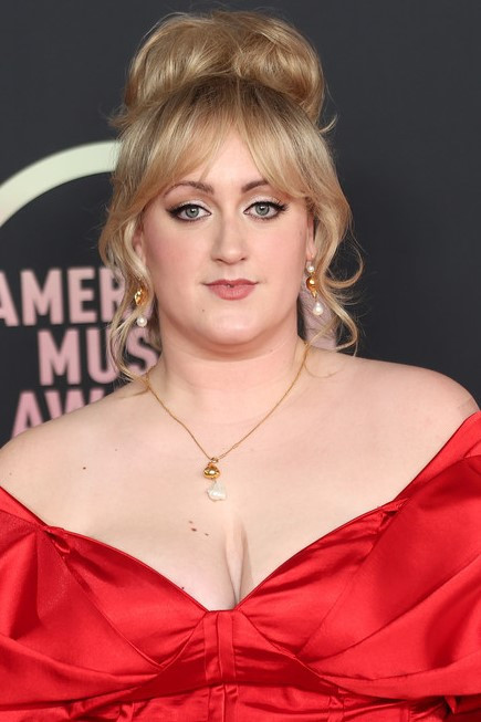 Brittany Broski backdrop