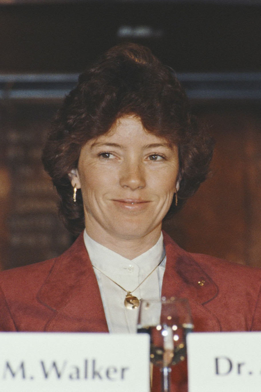 Anna Lee Fisher backdrop