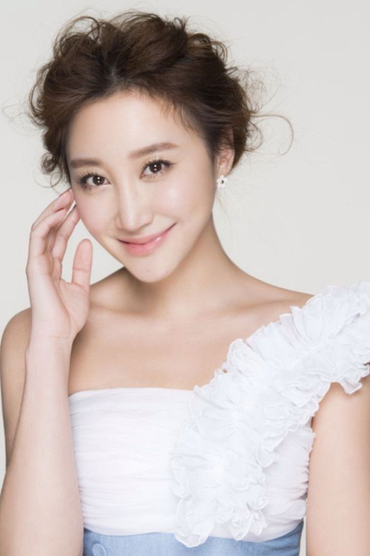 Wang Sainan backdrop