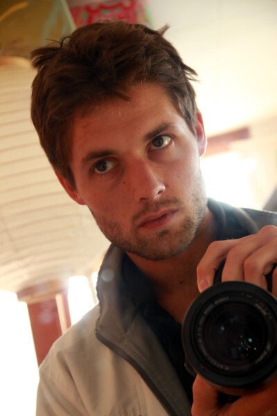 Cyril Delachaux backdrop