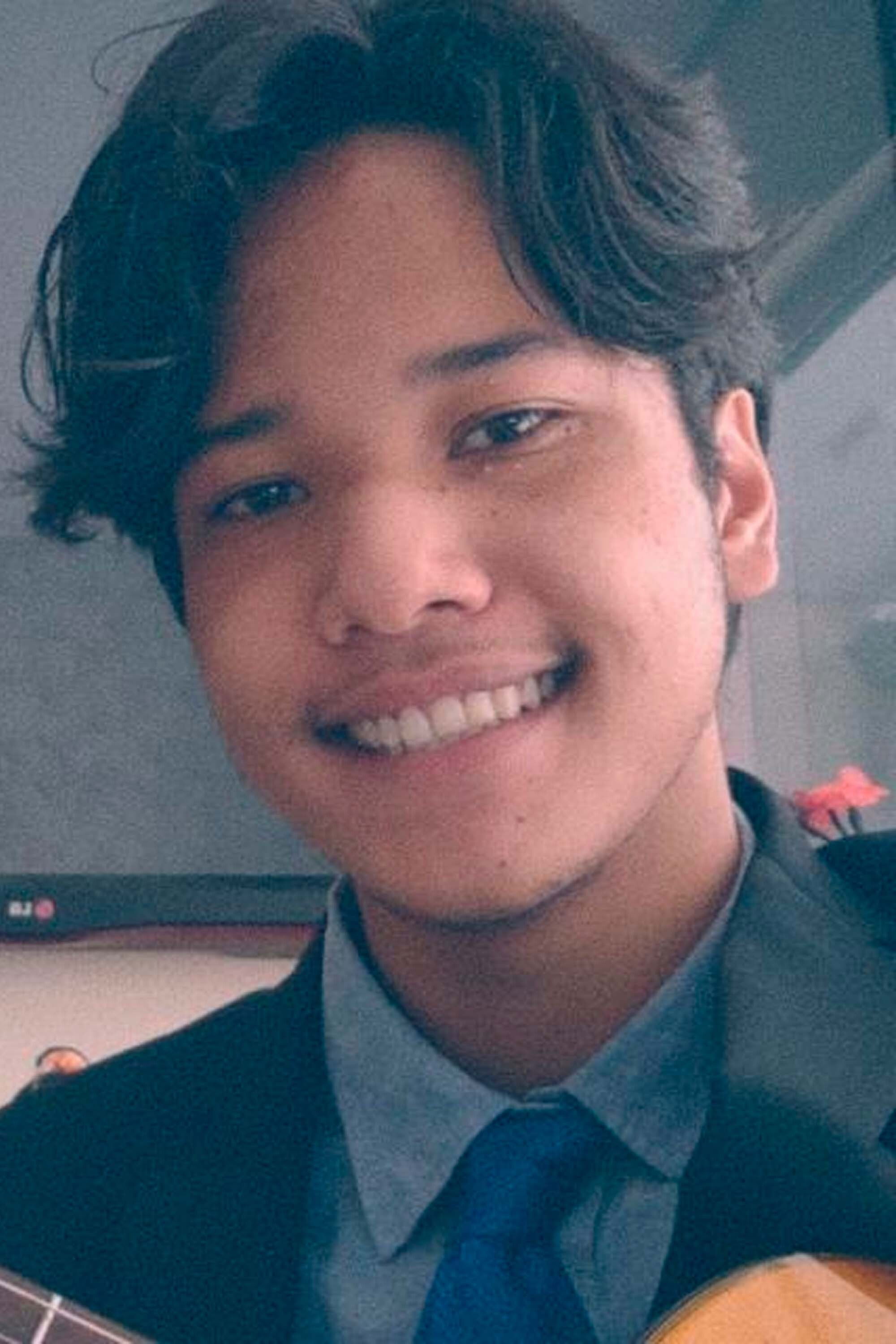 Kauan Hayashi backdrop