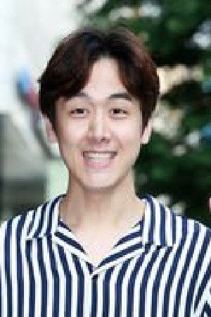 Jung Yo Han backdrop