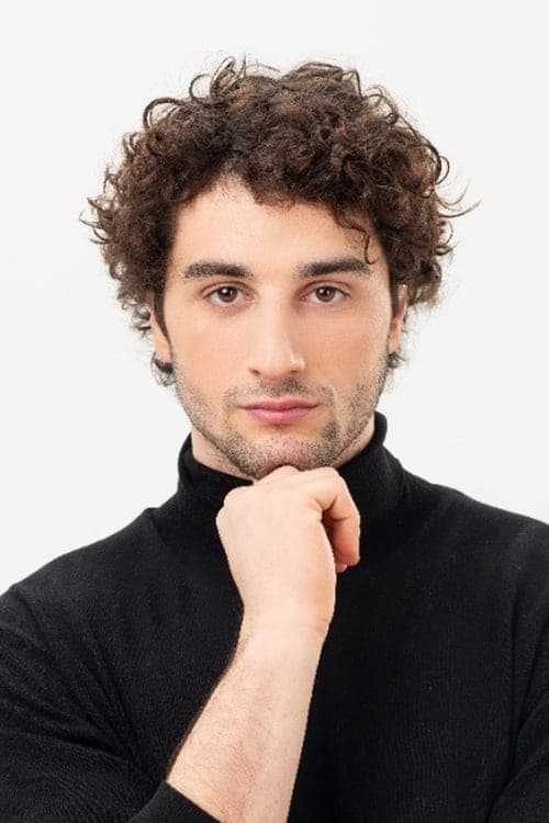 Agustín Della Corte backdrop