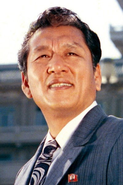 Kyung-sub Seo backdrop