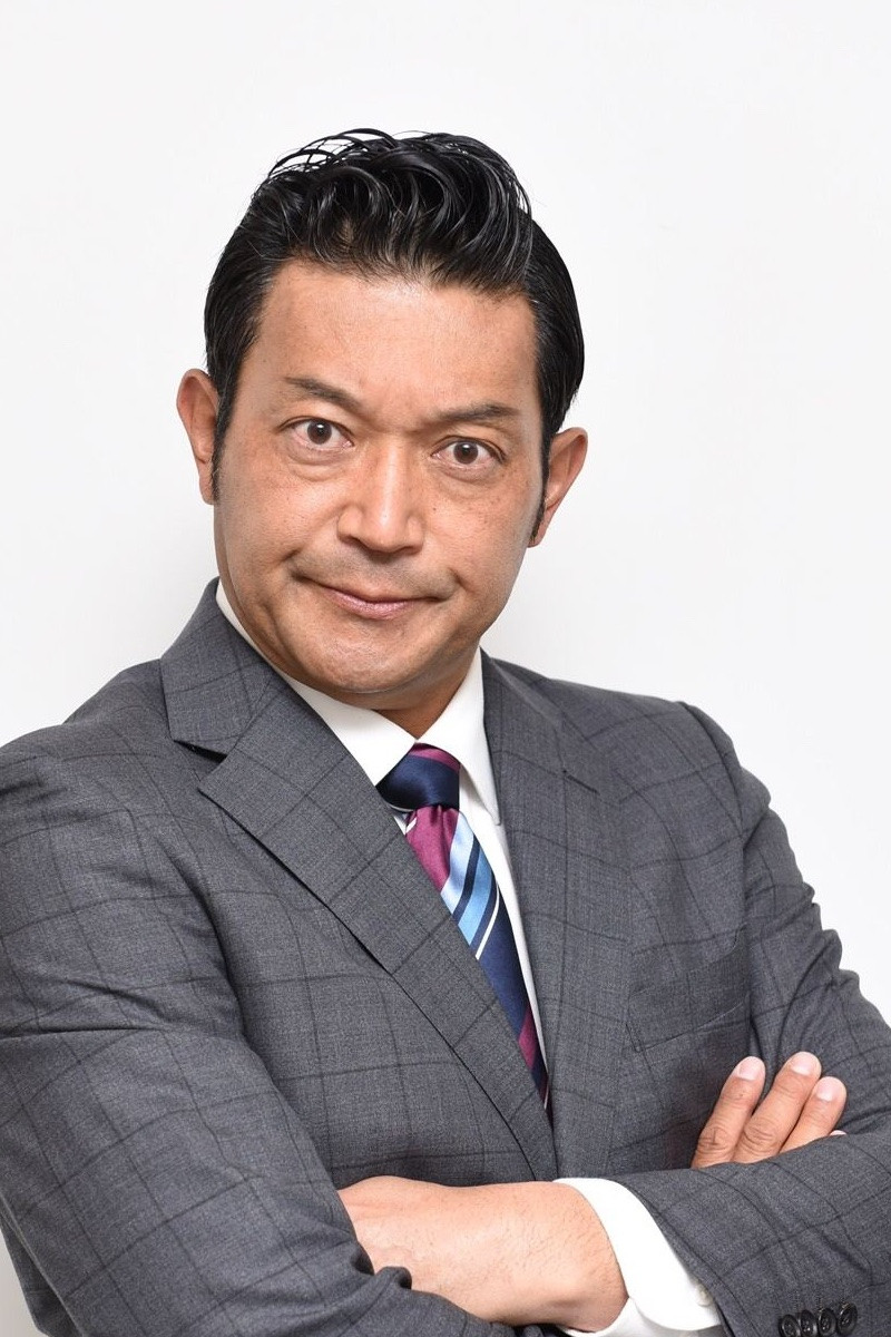 Tomomitsu Yamaguchi backdrop