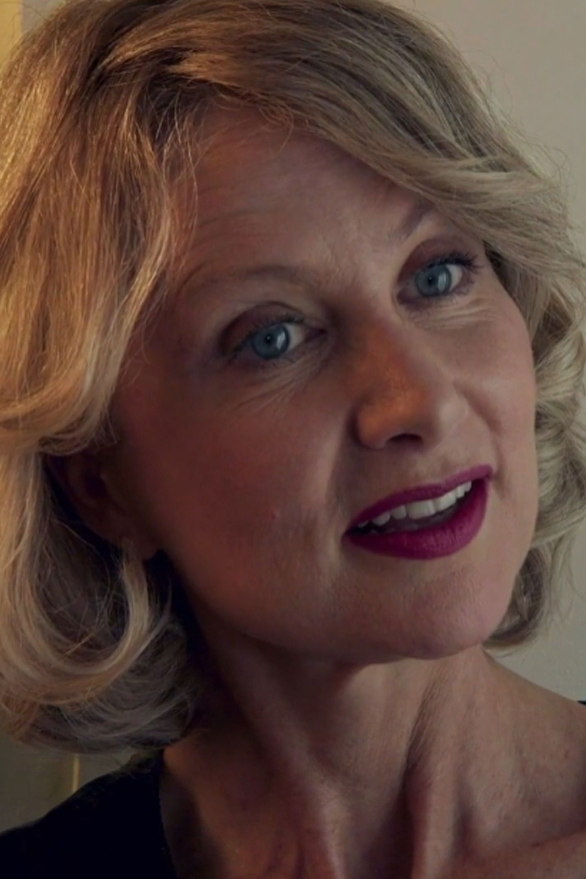 Nani Rodríguez backdrop