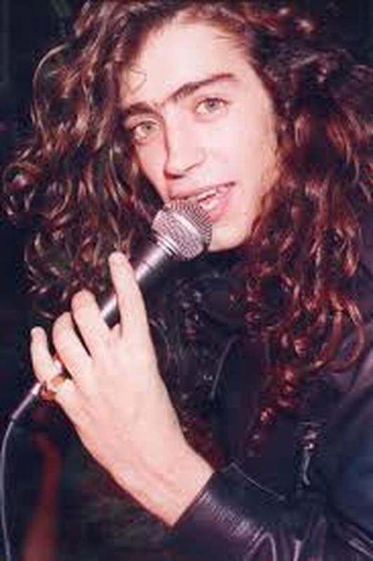 Rodrigo Bueno backdrop