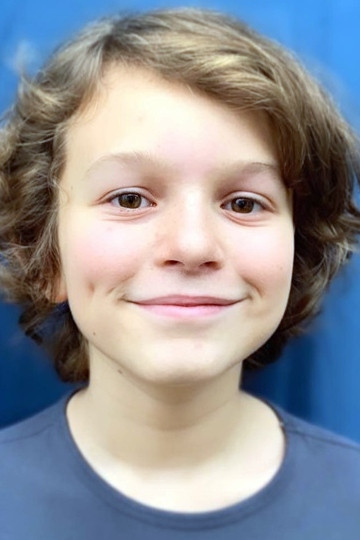 Arthur Louis backdrop